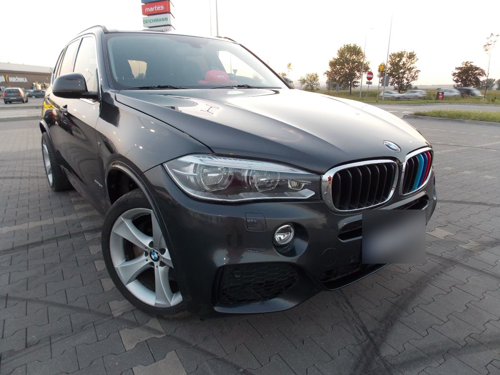 BMW X5 xDrive50i - FULL OPTION