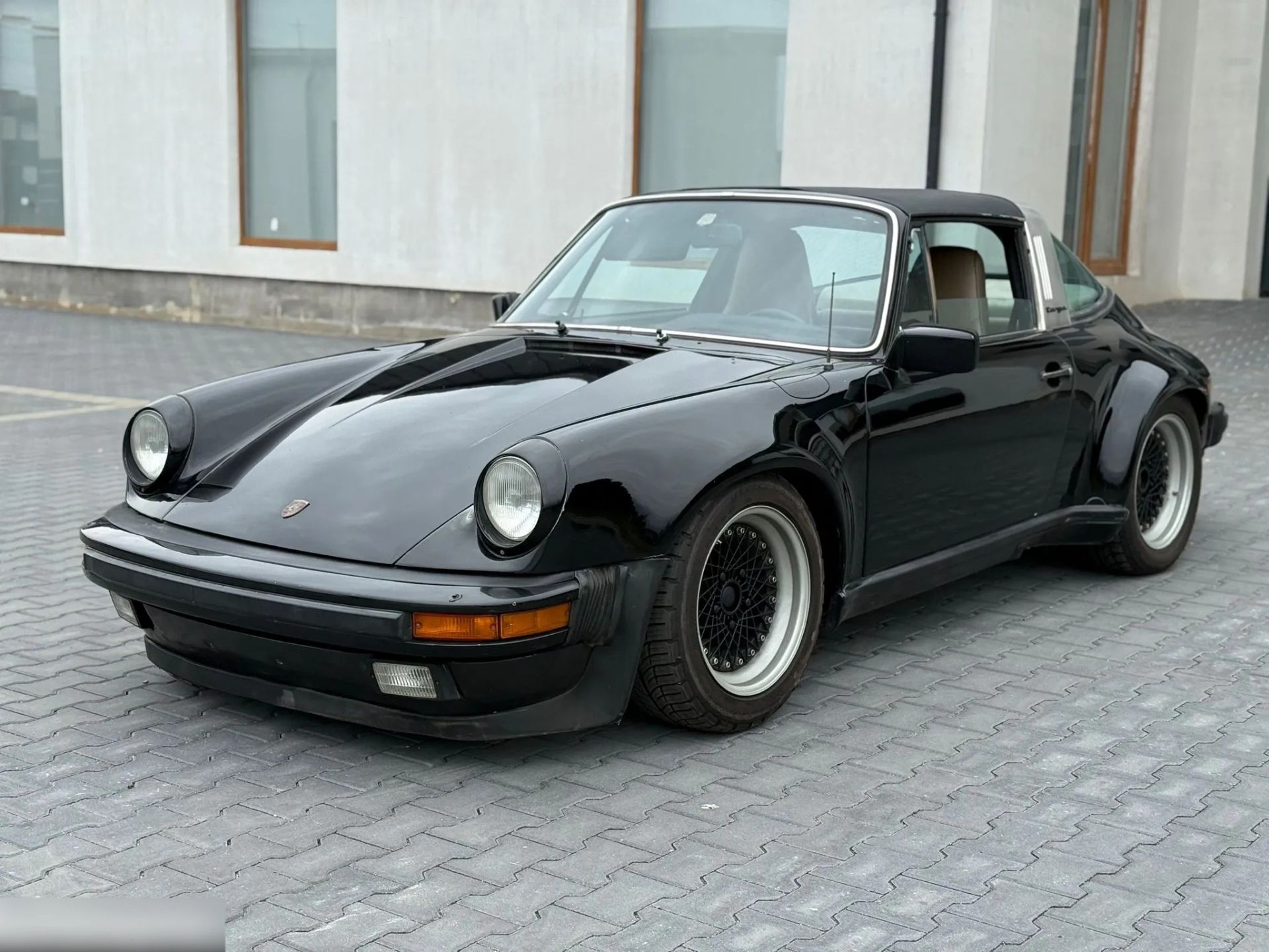 PORSCHE 911 S TARGA -180 ch