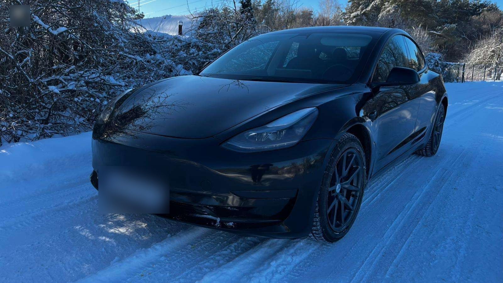 Tesla Model 3 FULL BLACK - FULL OPTION - Tesla Model 3 - SYC75