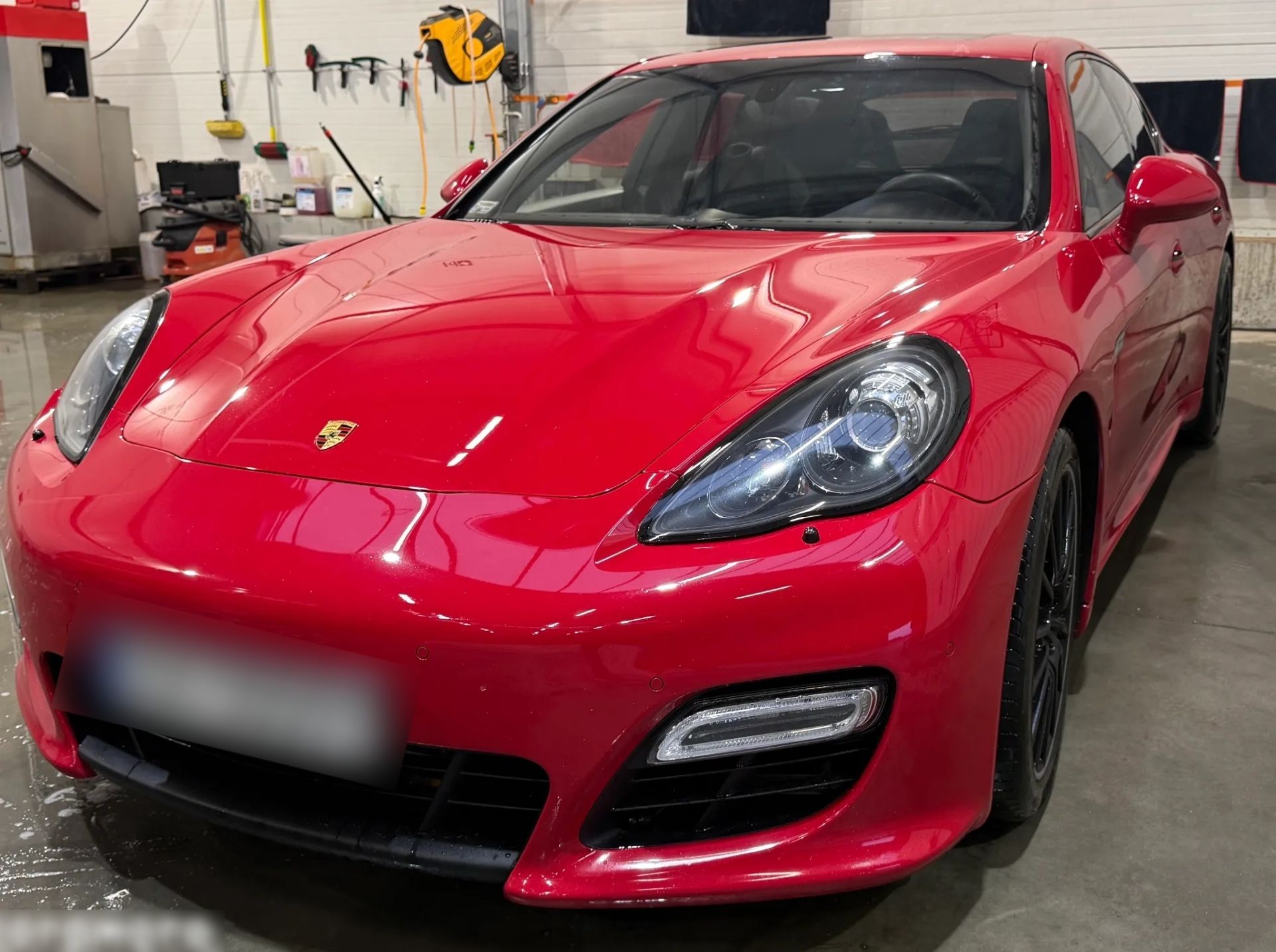 Porsche Panamera - 430 CH - Porsche Panamera disponible chez SYC75