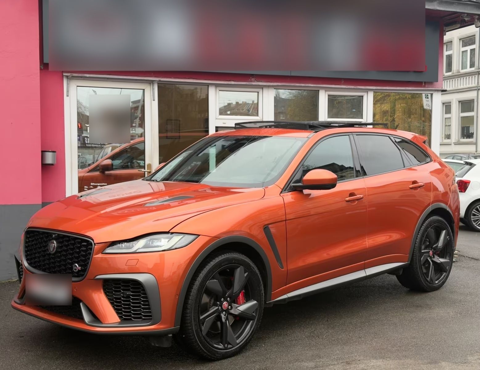Jaguar F-Pace - FULL OPTION