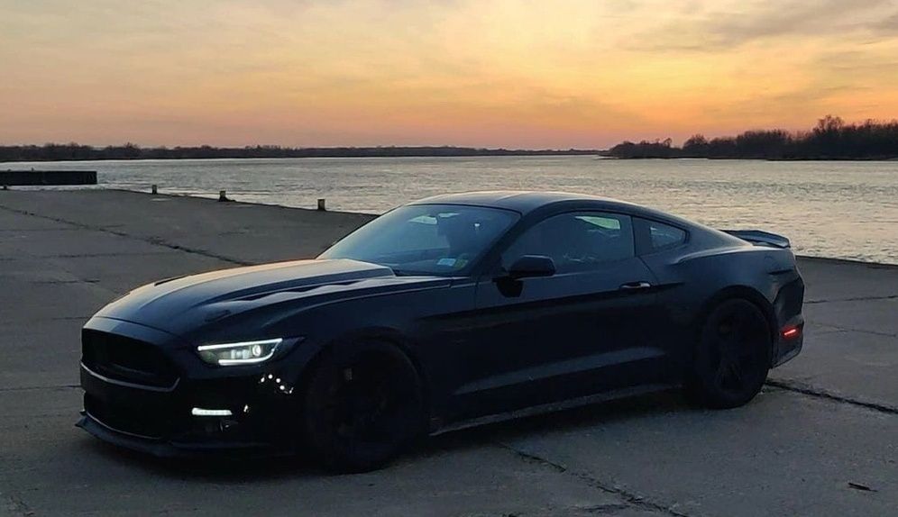FORD MUSTANG-FULL BLACK - Ford Mustang disponible chez SYC75