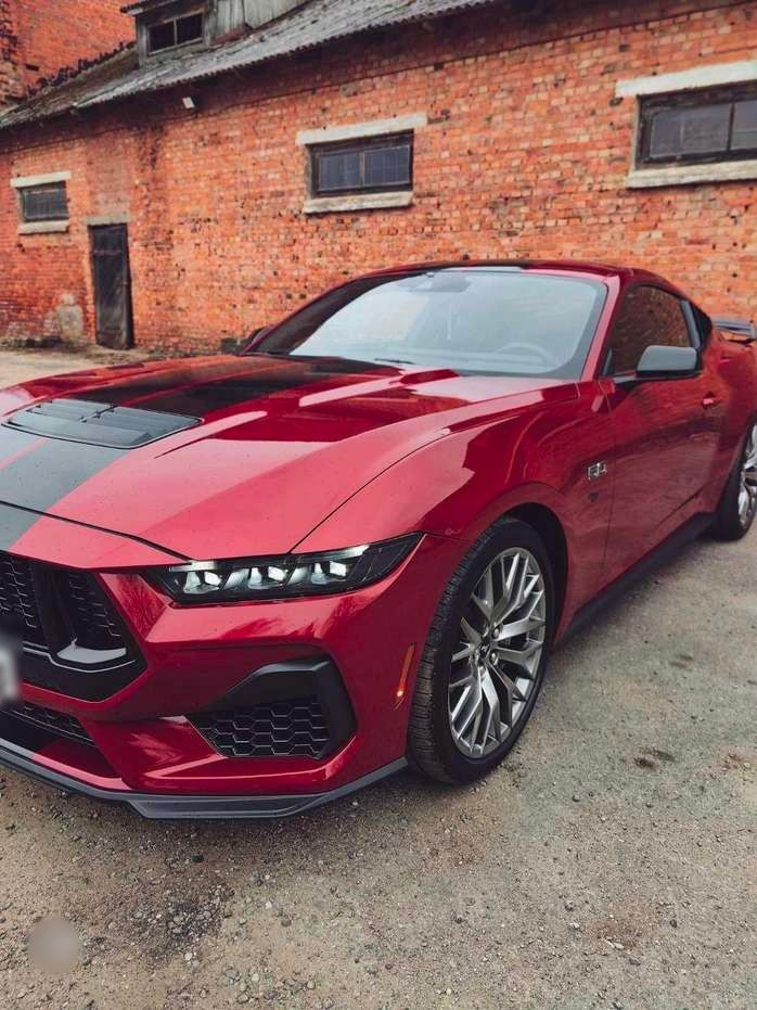 FORD MUSTANG - 454 CH