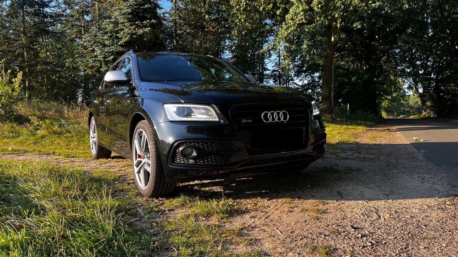 AUDI SQ5-FULL  BLACK FULL  OPTION