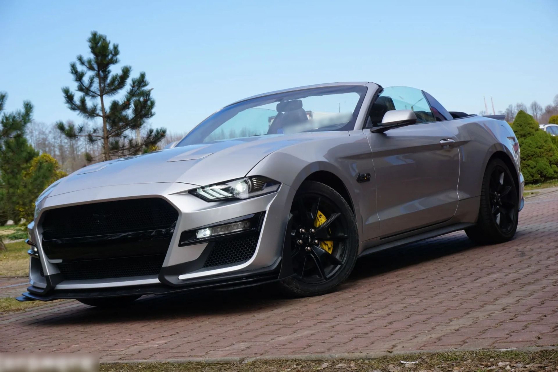 FORD MUSTANG - FULL OPTION