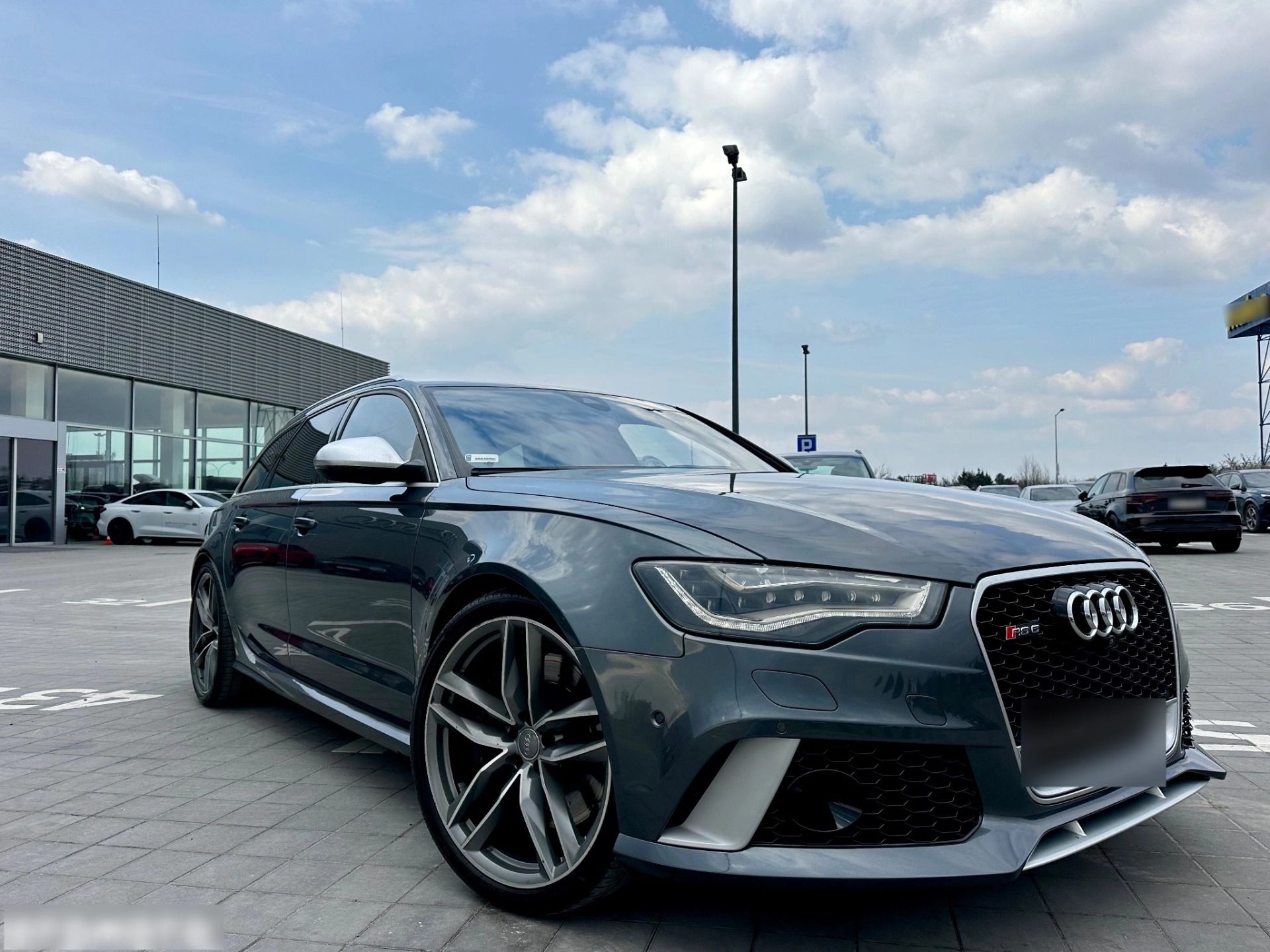 Audi RS6 - 579 CH