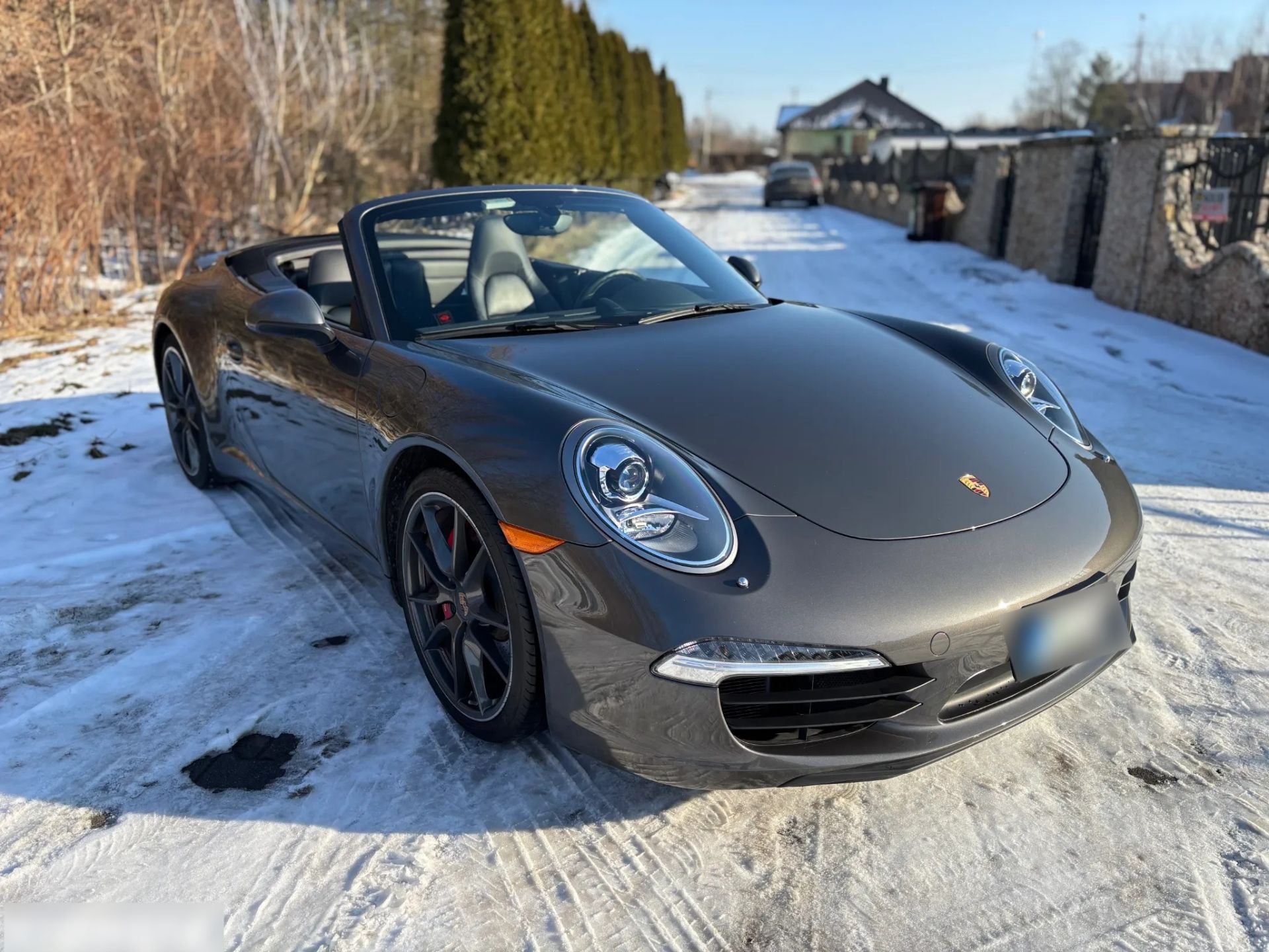 Porsche 911 Carrera-400 CH