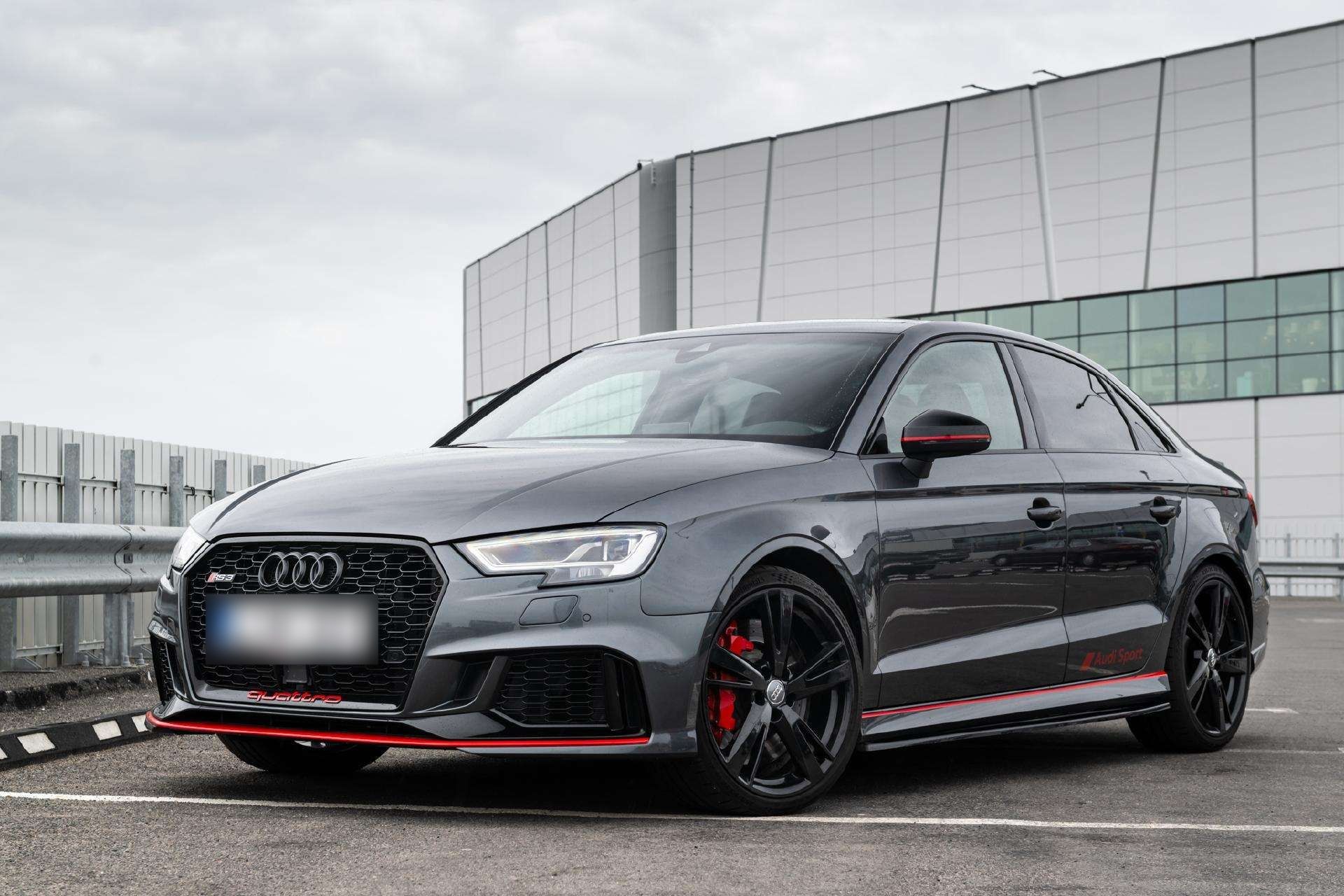AUDI RS3-FULL OPTION