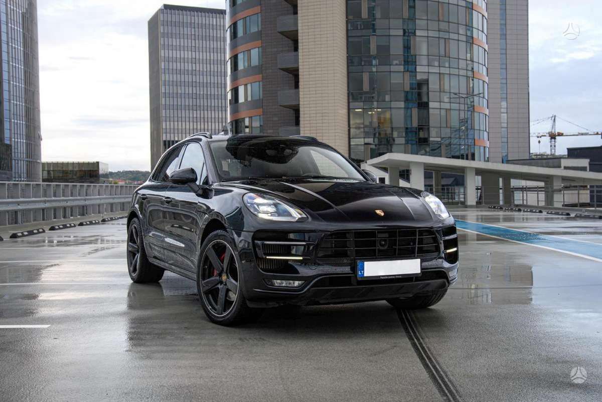 PORSCHE MACAN - FULL BLACK - Porsche Macan disponible chez SYC75