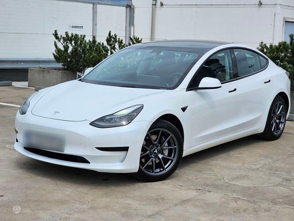 TESLA MODEL 3 STANDARD RWD - 325 CH - Tesla Model 3 disponible chez SYC75