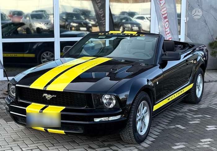 FORD MUSTANG - FULL OPTION