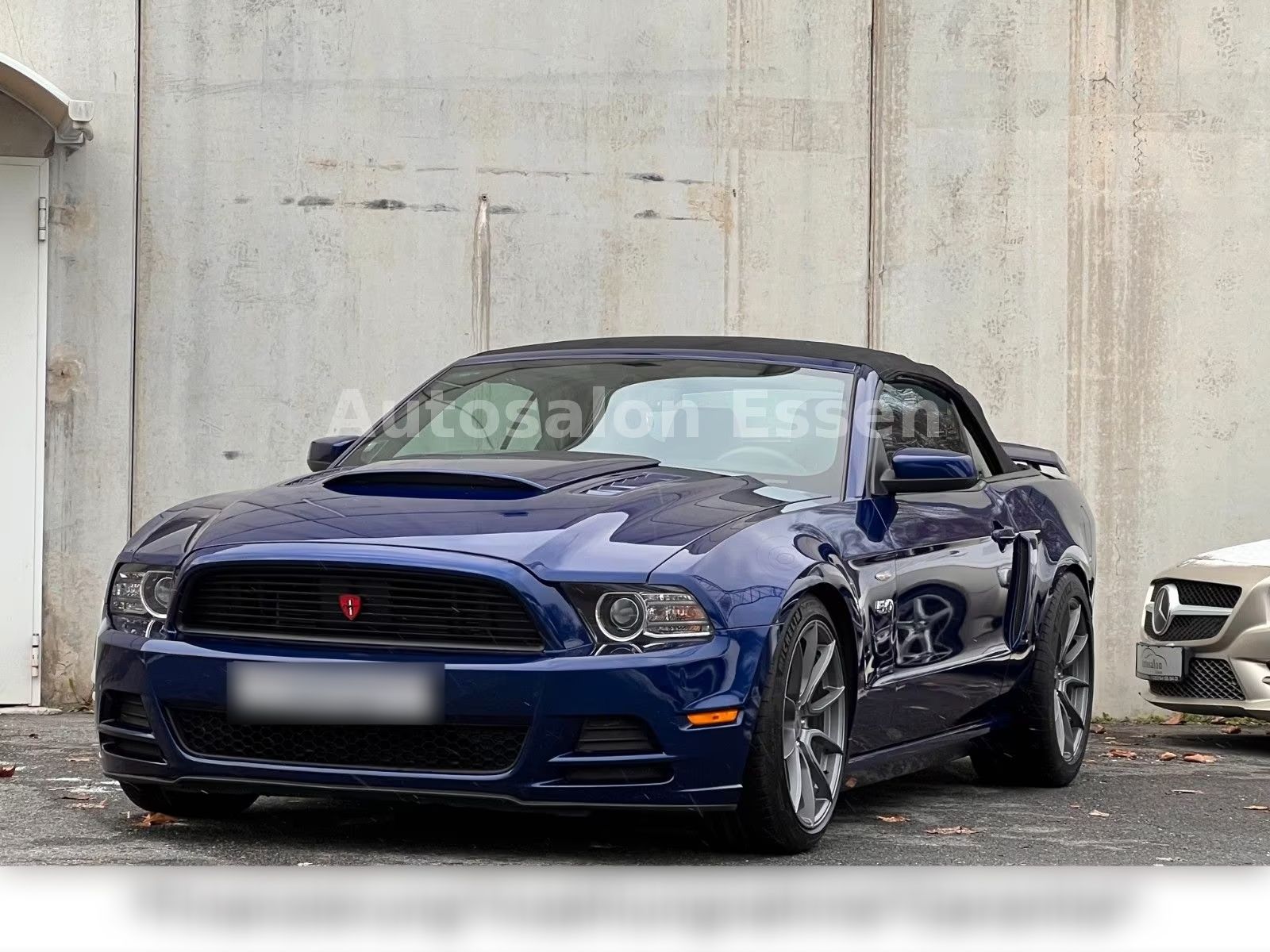 FORD MUSTANG  - FULL OPTION