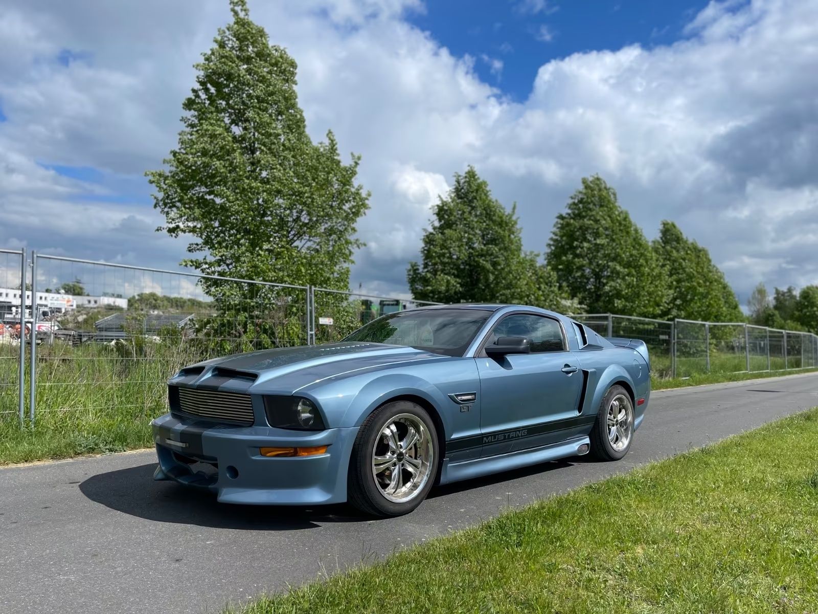 FORD MUSTANG - 310 CH