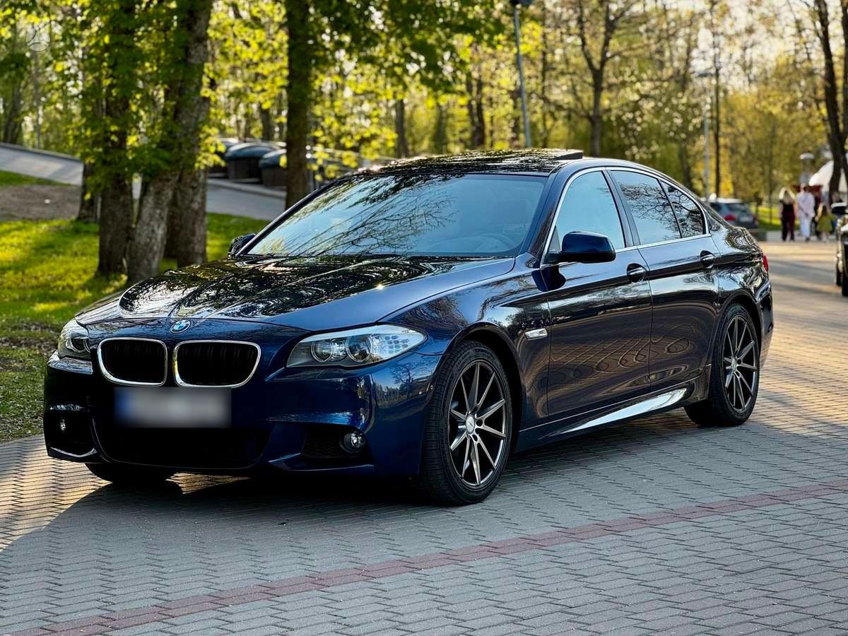 BMW Série 5 528 - 245 CH