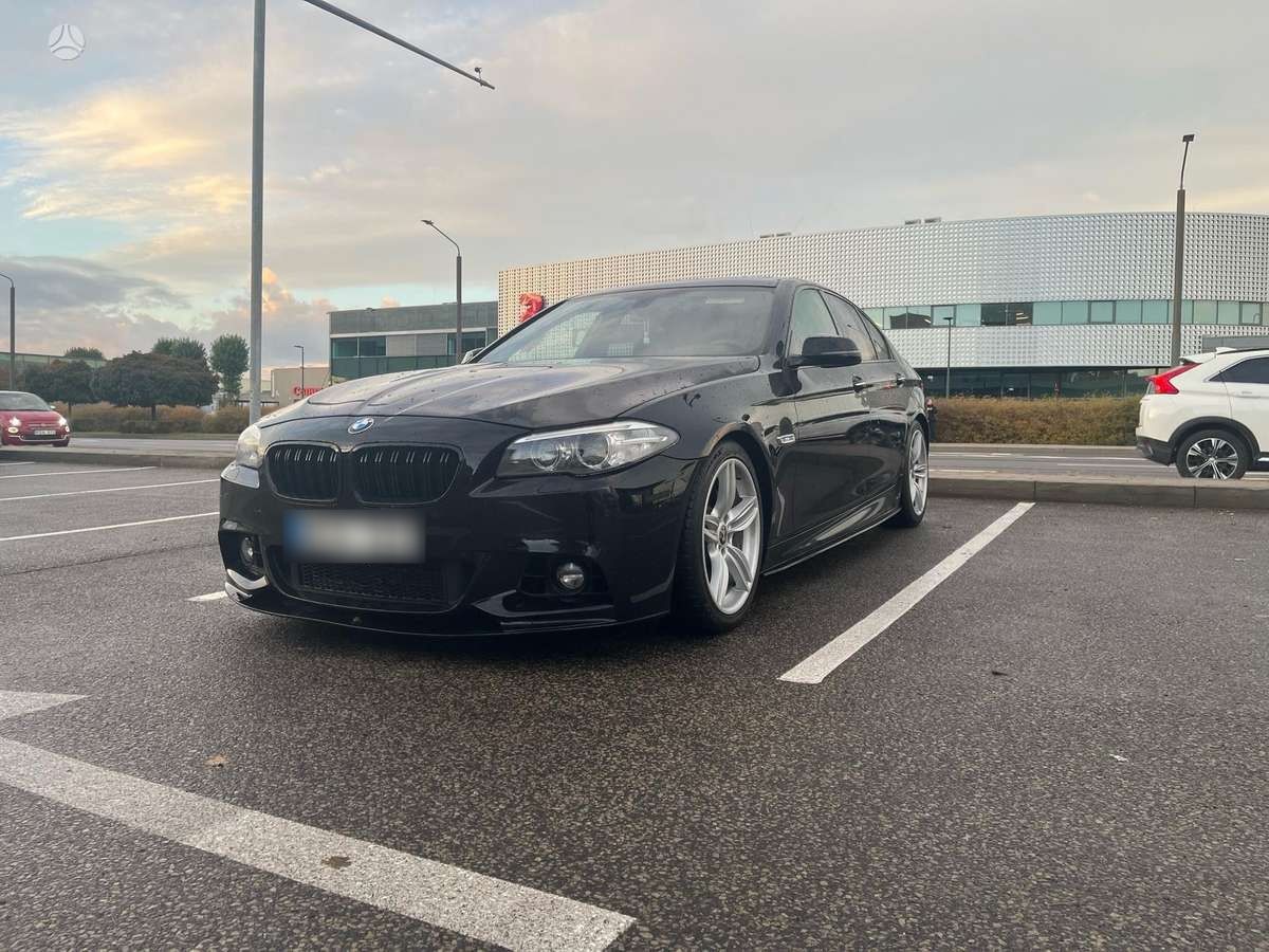 BMW Série 535 - FULL BLACK