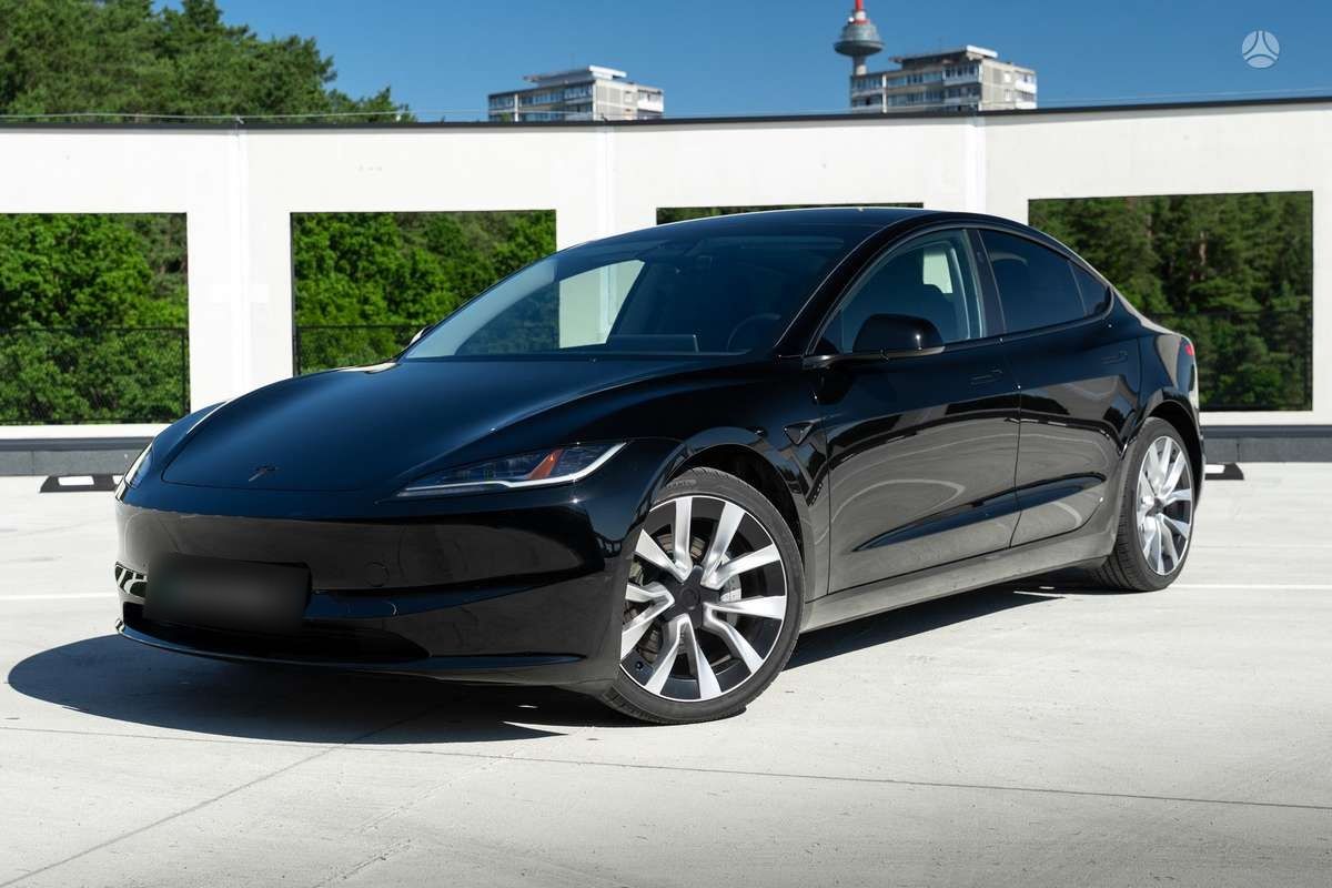 TESLA MODEL 3 LONG RANGE DUAL MOTOR - 441 CH