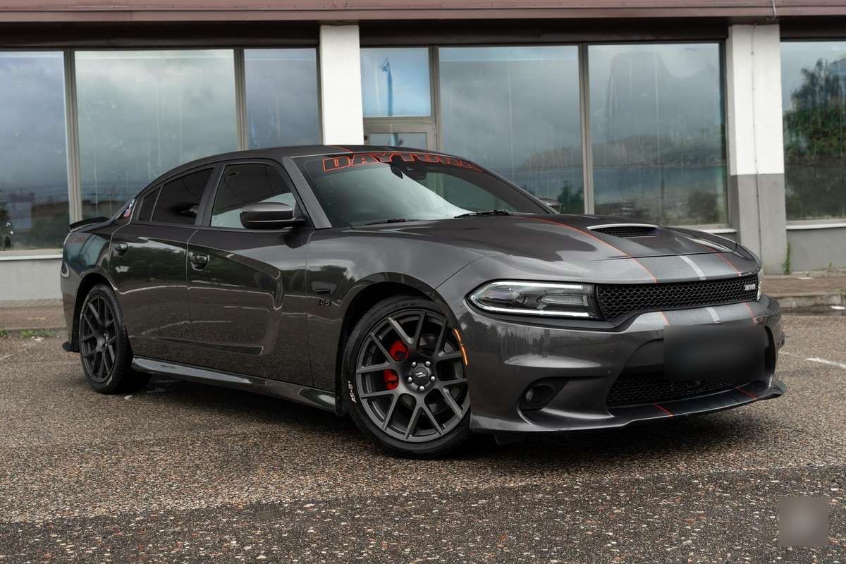 Dodge Charger - 370 CH - Dodge Charger disponible chez SYC75