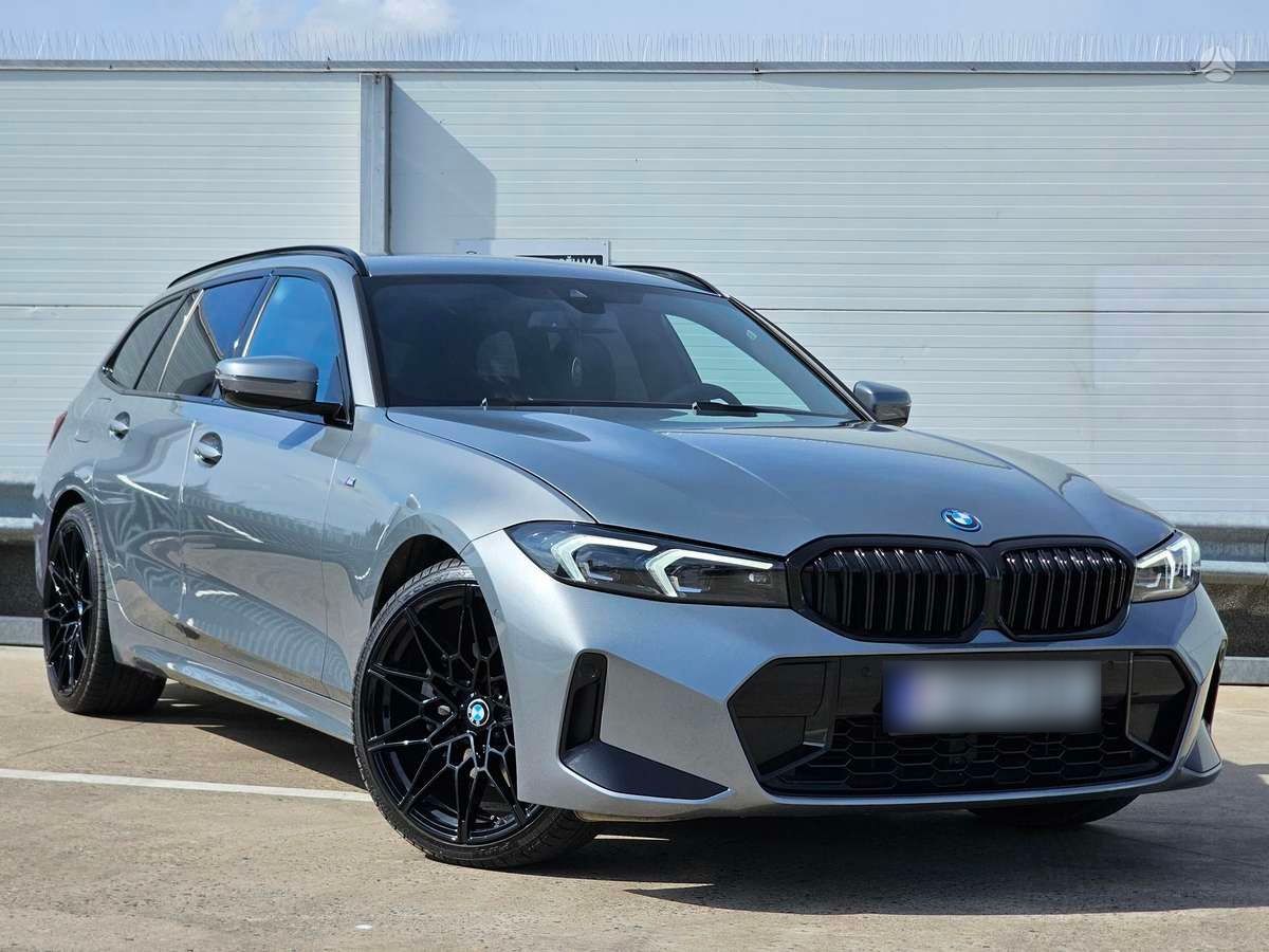 BMW 330e G21 - 292 CH