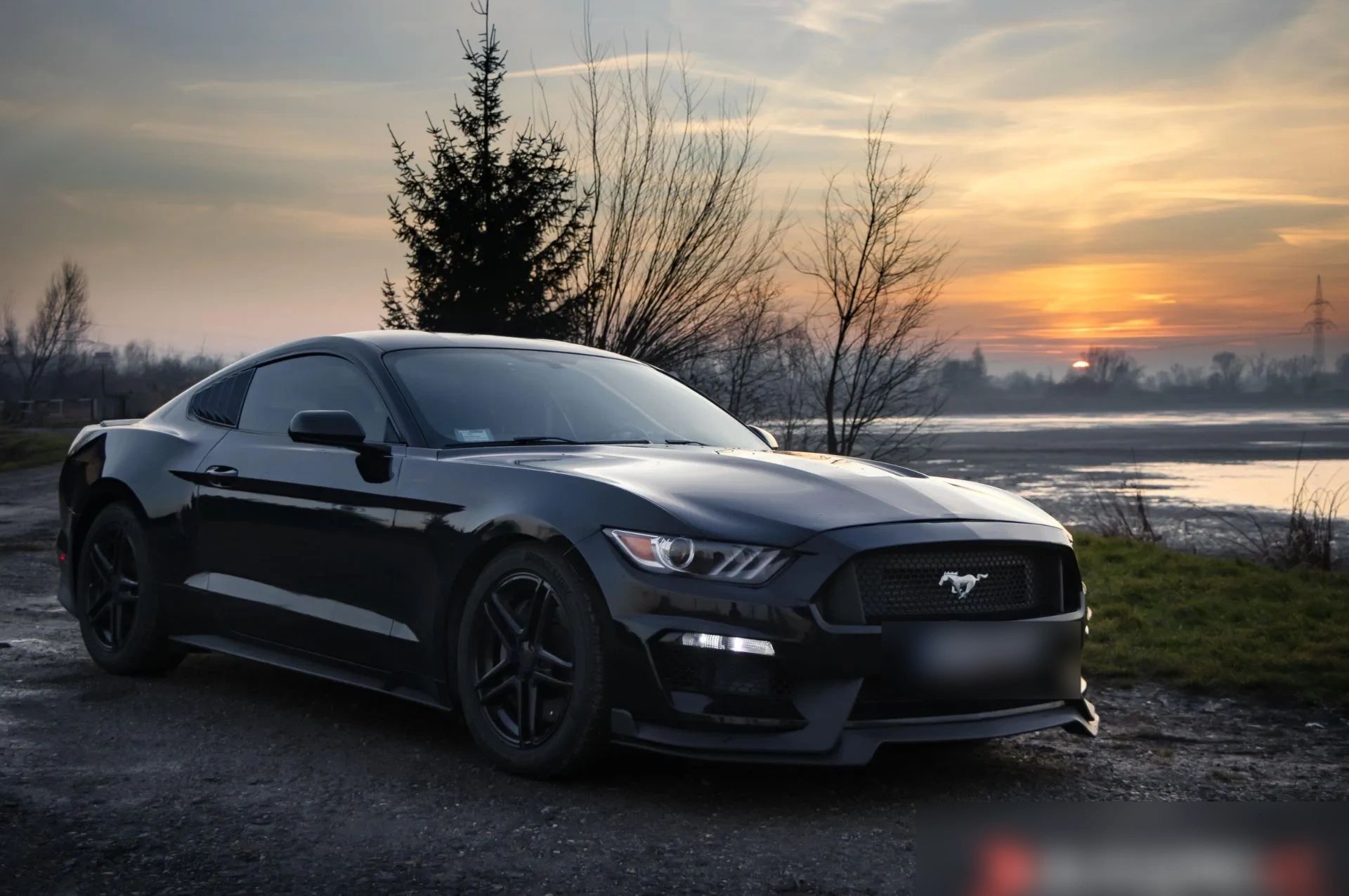 Ford Mustang-FULL  BLACK
