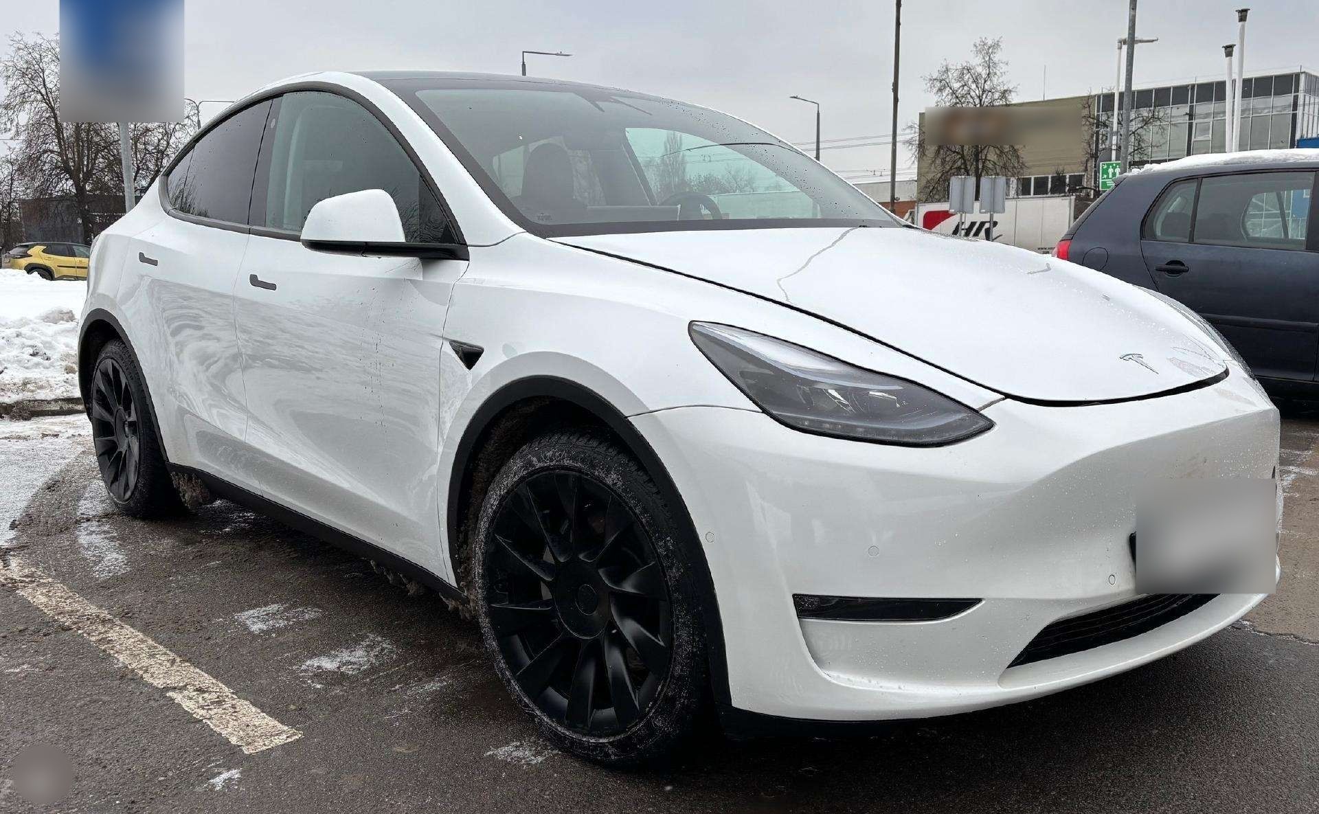 TESLA MODEL Y - FULL OPTION