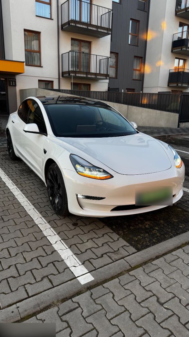Tesla Model 3 - FULL OPTION