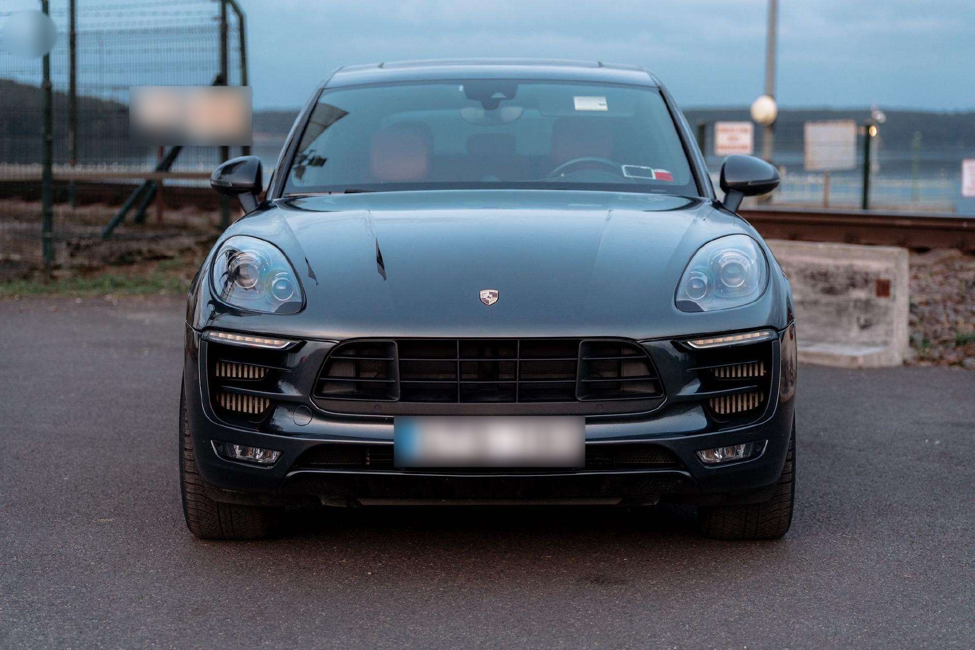 Porsche Macan - FULL OPTION