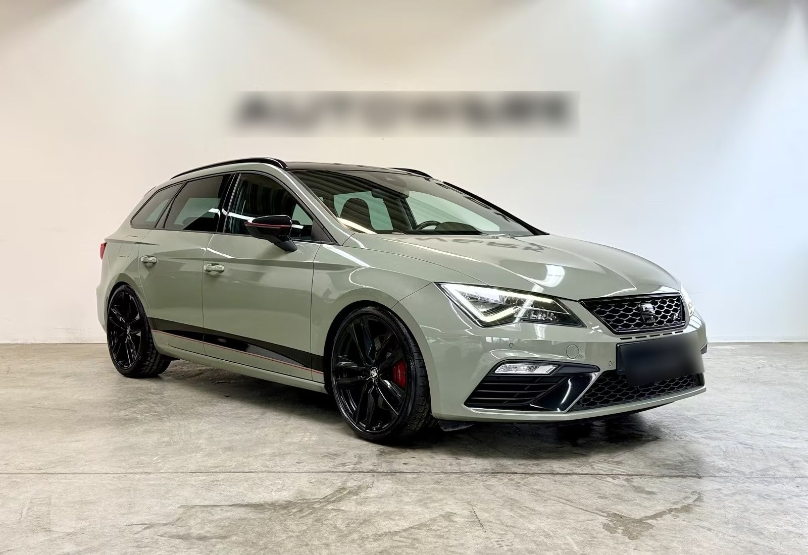 Seat Leon - FULL OPTION