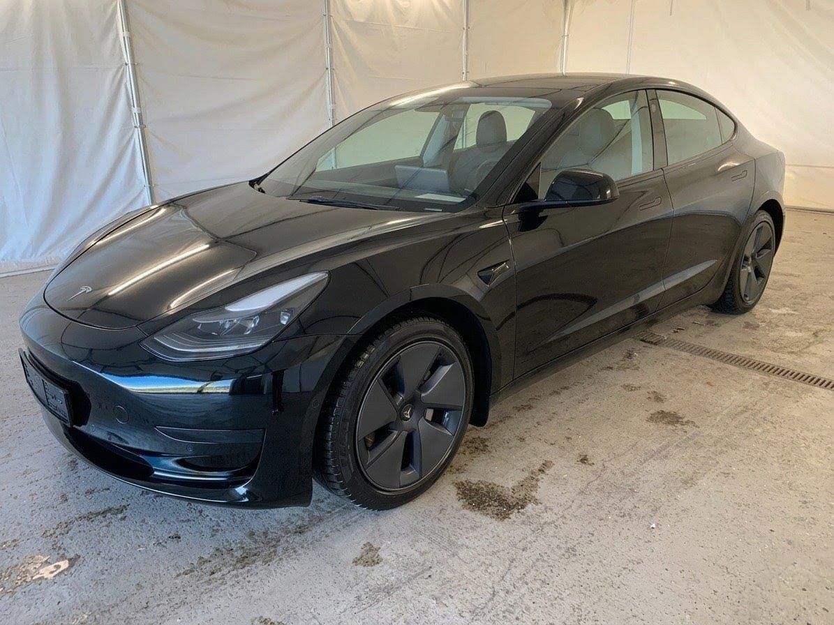 TESLA MODEL 3 PERFORMANCE -283 CH