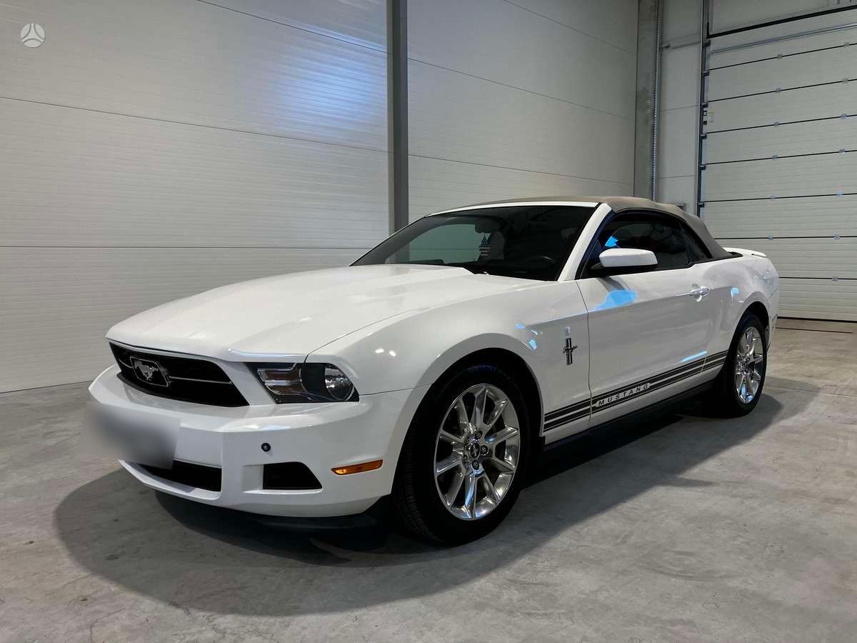 FORD MUSTANG - FULL OPTION