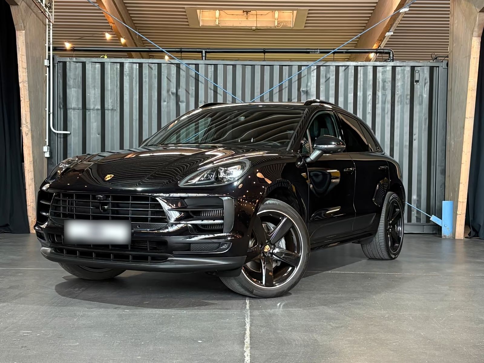 PORSCHE MACAN FULL BLACK - FULL OPTION
