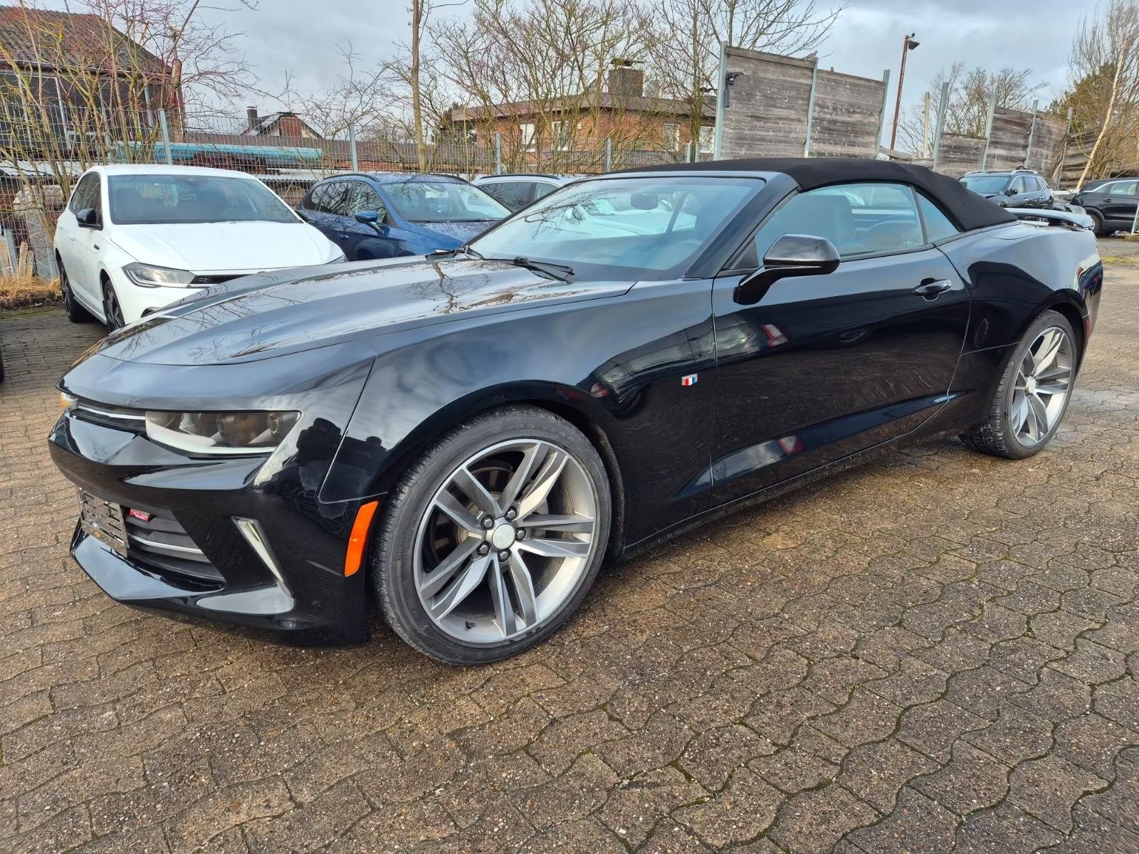CHEVROLET CAMARO - FULL OPTION FULL BLACK