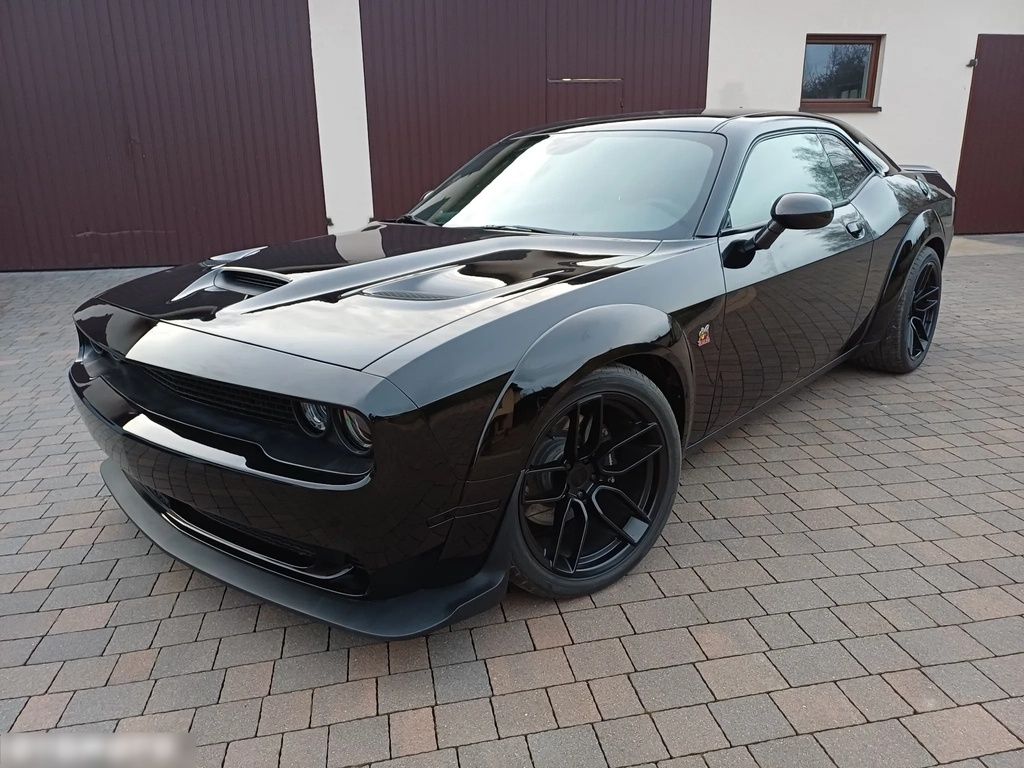DODGE CHALLENGER - FULL OPTION