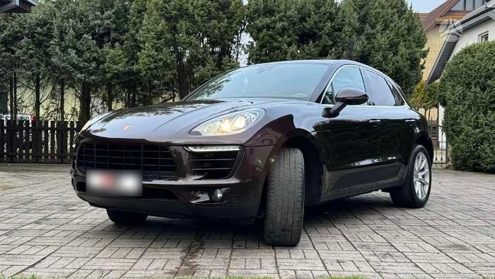 PORSCHE MACAN - FULL OPTION