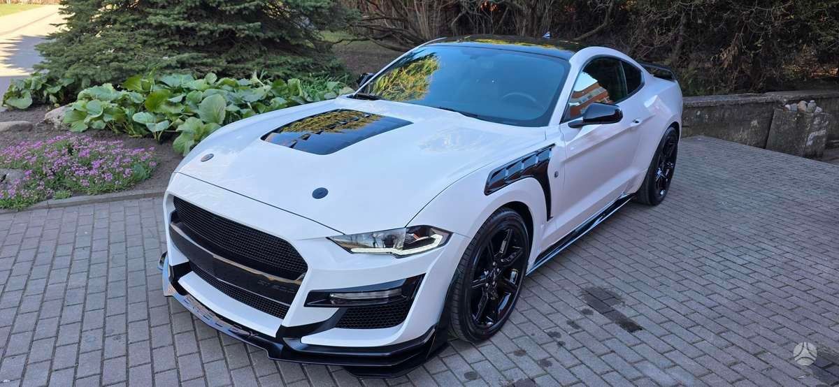 FORD MUSTANG - 290 CH