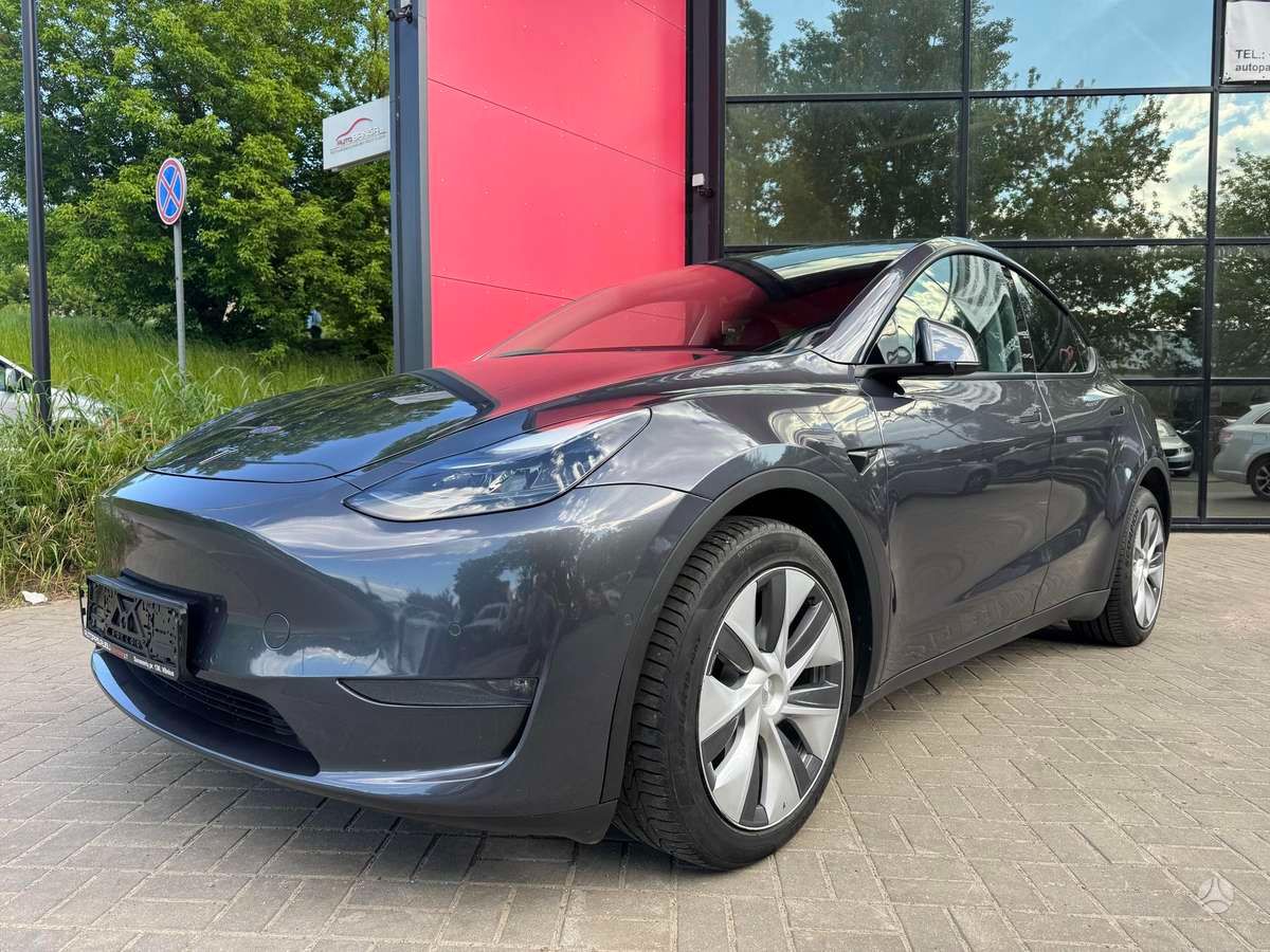 TESLA MODEL Y LONG RANGE DUAL MOTOR - 396 CH