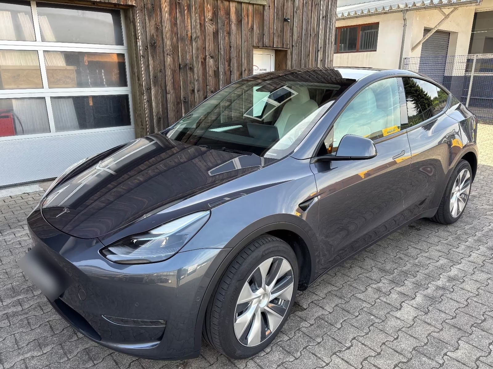 TESLA MODEL Y LONG RANGE DUAL MOTOR AWD - 498 CH