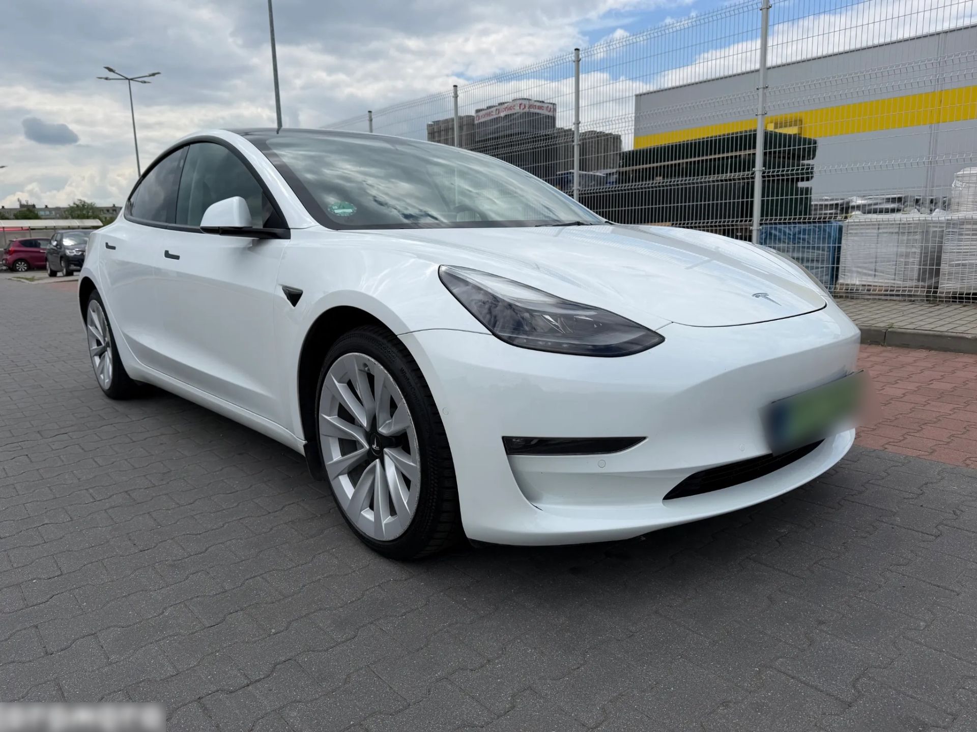 TESLA MODEL 3 LONG RANGE DUAL MOTOR AWD - 440 CH - Tesla Model 3 disponible chez SYC75