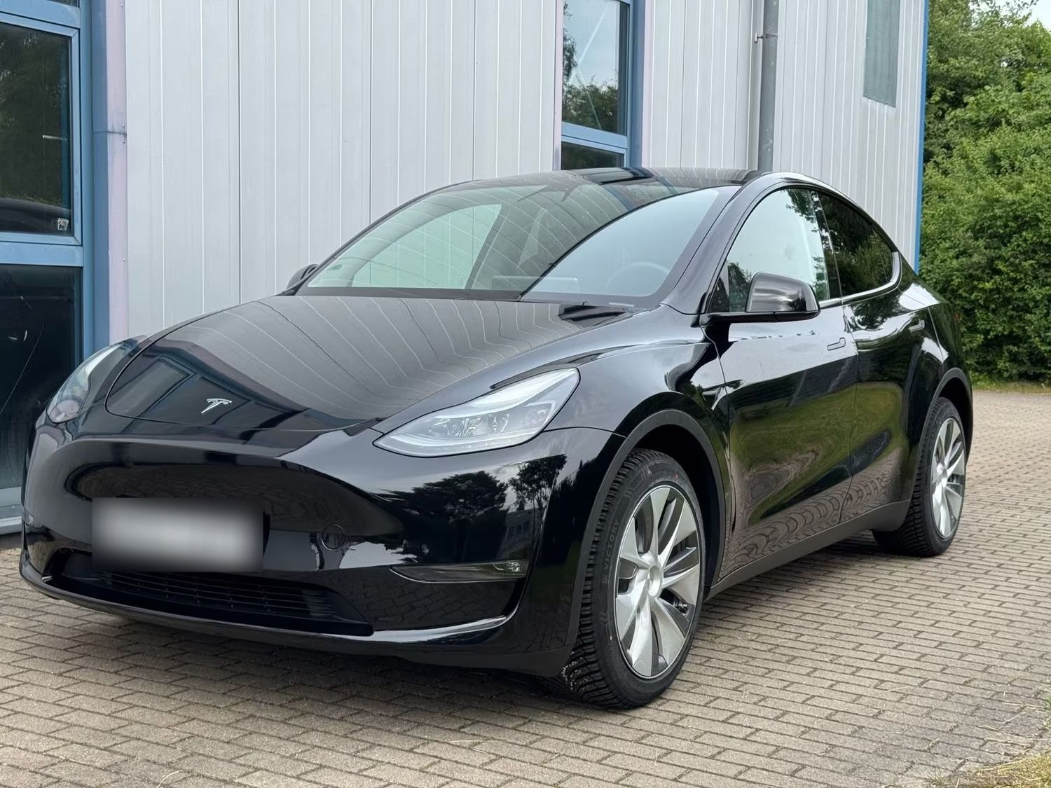 TESLA MODEL Y LONG RANGE DUAL MOTOR AWD - 514 CH - Tesla Model Y disponible chez SYC75