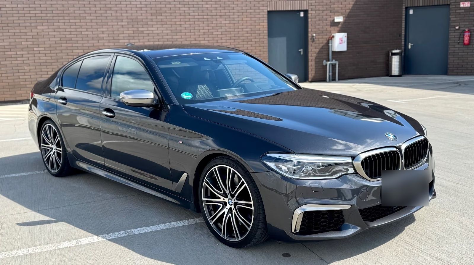 BMW M550i xDrive - 462 CH - BMW M5 disponible chez SYC75