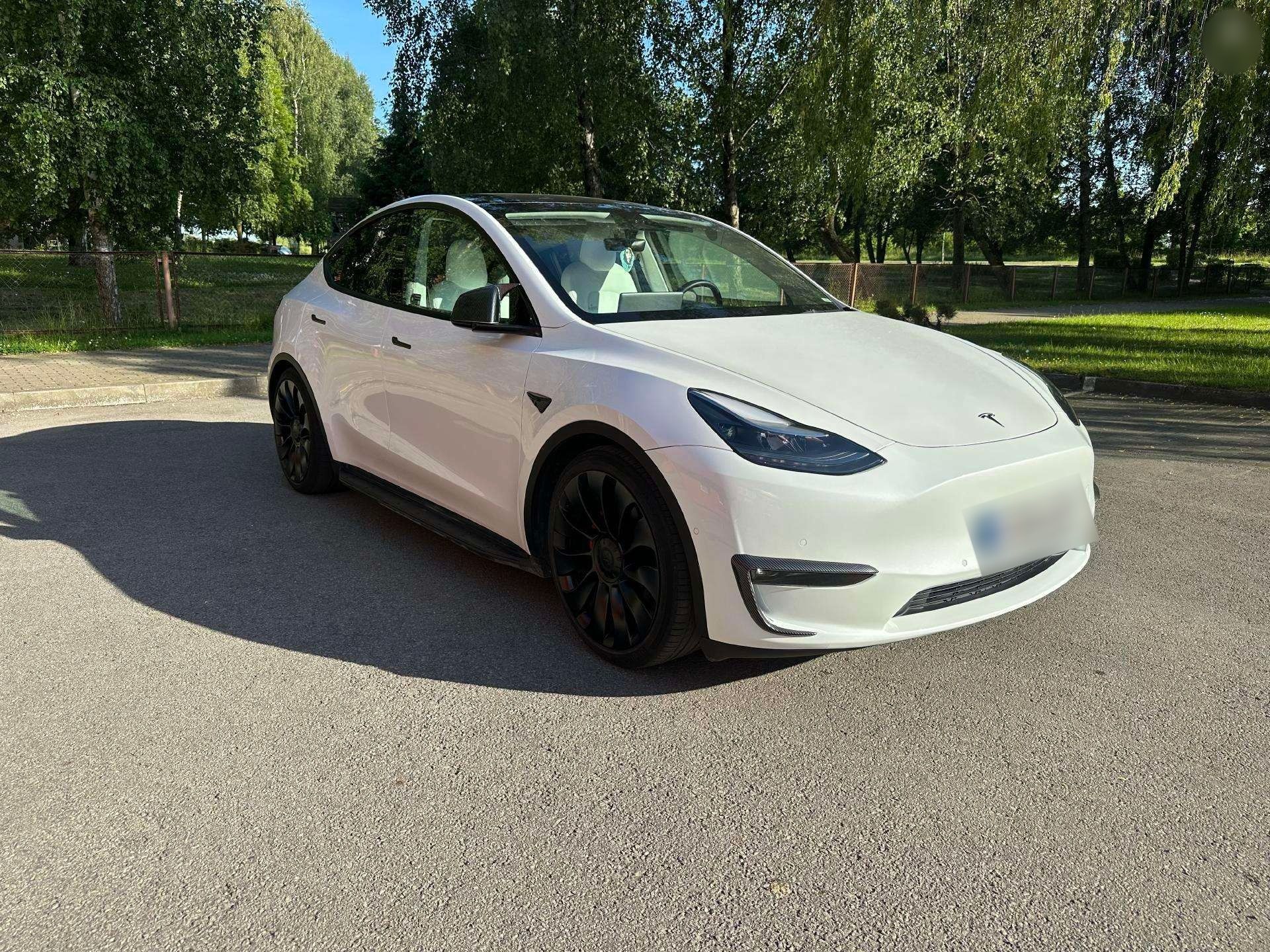 Tesla Model Y DUAL MOTOR - 534 ch - Tesla Model Y disponible chez SYC75