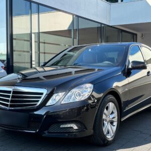Mercedes-Benz E 350 292CH