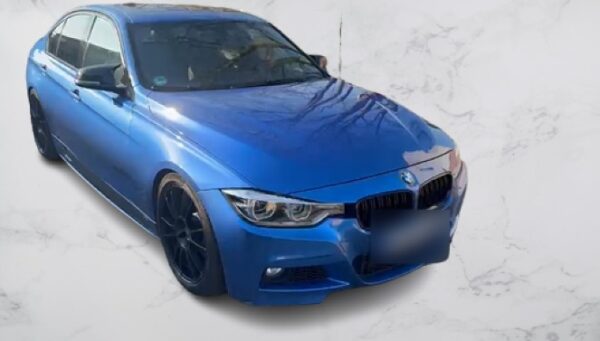 BMW 335i M PERMANCE 306 CH | Keyless | Head-Up | Harman Kardon | Caméra | Bleu Riviera