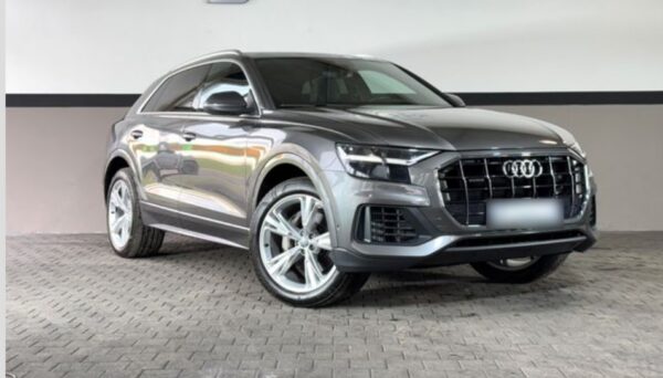 Audi Q8 55 TFSI quattro tiptronic 340ch