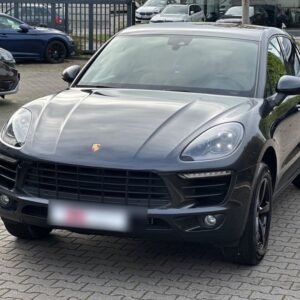 Porsche Macan 252 CH