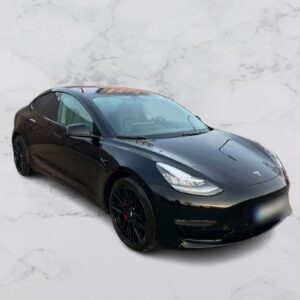 Tesla Model 3 261 CH – Full Black