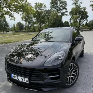RESERVATION Porsche Macan