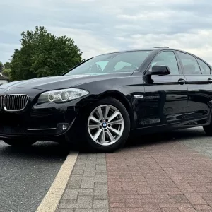 REESERVATION BMW 530 D NOIR SAPHIR