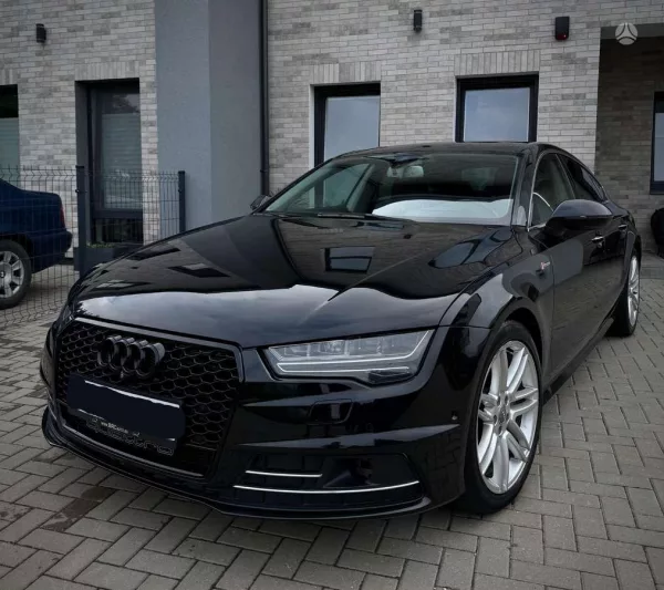 RESERVATION Audi A7, 3,0 l., hayon