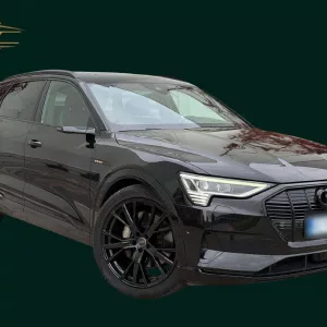 AUDI E-TRON FULL BLACK - FULL OPTION