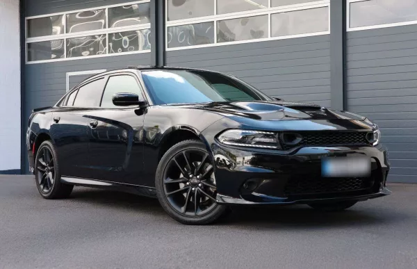 RESERVATION Dodge Charger